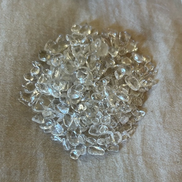 Clear Quartz Crystal Clusters, Cubes and Chips - Picture 7 of 8